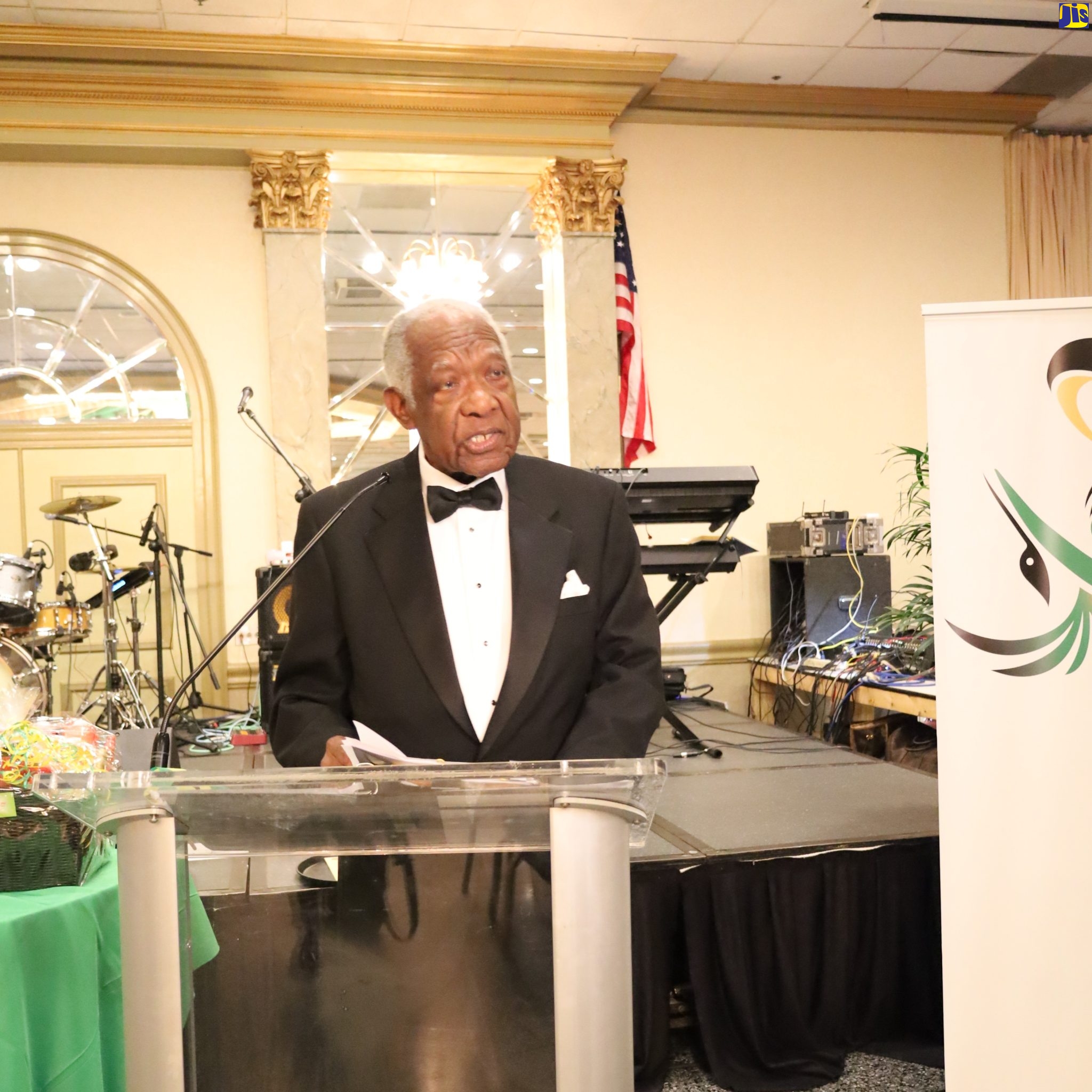 Dr. Basil Buchanan expresses appreciation to the Jamaica Association of Maryland for honouring him with the Marcus Garvey Award, during the association’s Independence gala held on Saturday (August 13) in Baltimore in the United States.